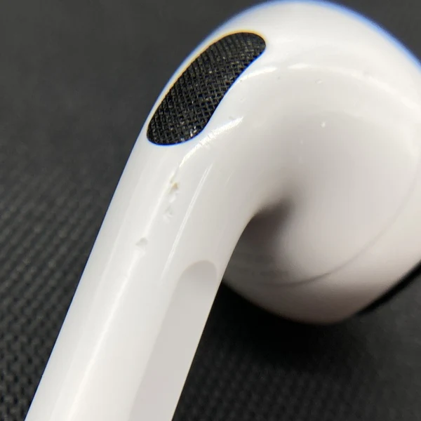 【中古】AirPods Pro (第2世代) (片耳)(Lightning) R側【日本橋】 - Image 4