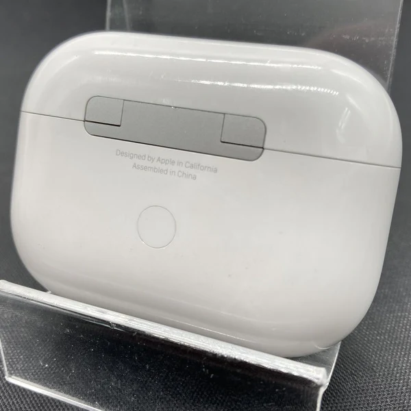 【中古】AirPods Pro 充電ケース(MagSafe)【秋葉原】 - Image 3