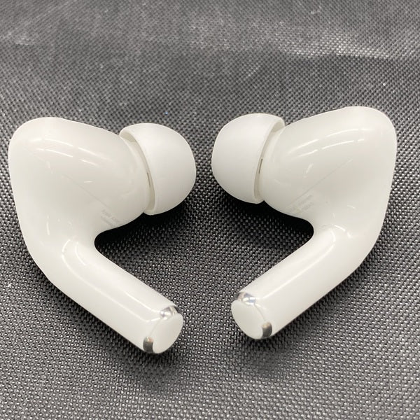 【中古】MagSafe充電ケース(USB-C)付きAirPods Pro(第2世代) MTJV3JA【日本橋】 - Image 4
