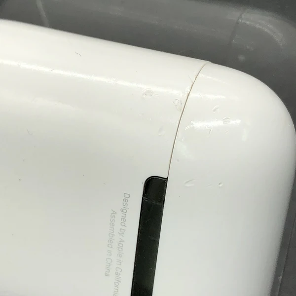 【中古】AirPods with Charging Case MV7N2J/A【日本橋】 - Image 9
