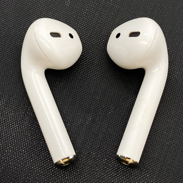 【中古】AirPods with Charging Case MV7N2J/A【日本橋】 - Image 4