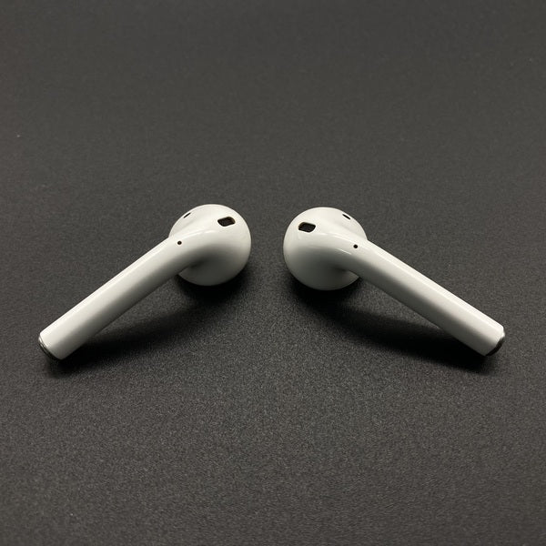【中古】AirPods with Charging Case MV7N2J/A【日本橋】 - Image 3