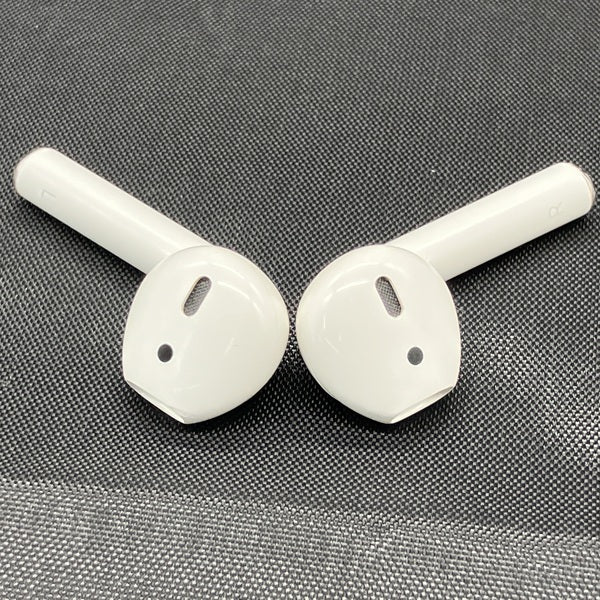 【中古】AirPods with Charging Case MV7N2J/A【日本橋】 - Image 5