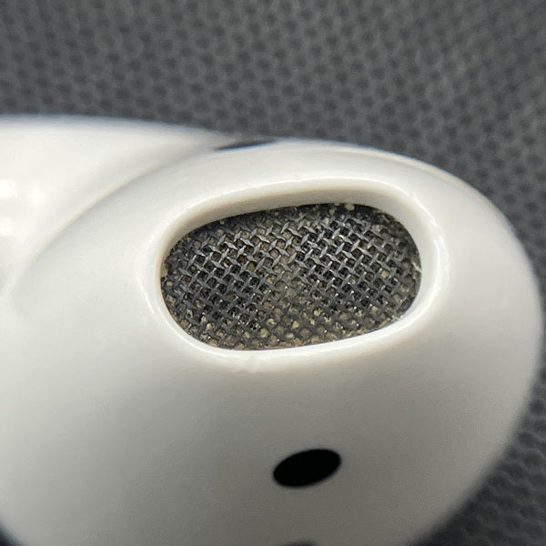 【中古】AirPods with Charging Case MV7N2J/A【日本橋】 - Image 8