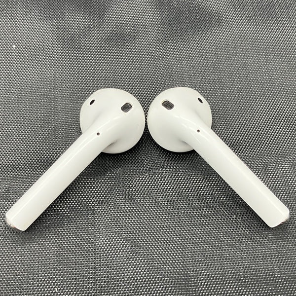 【中古】AirPods with Charging Case MV7N2J/A【日本橋】 - Image 3