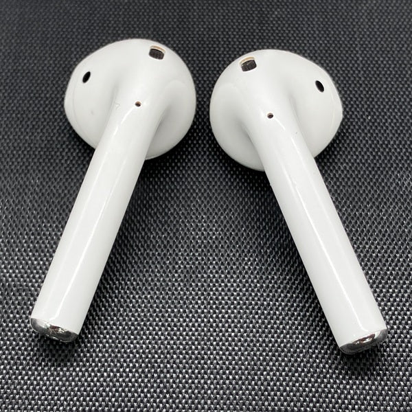 【中古】AirPods with Charging Case MV7N2J/A【日本橋】 - Image 3