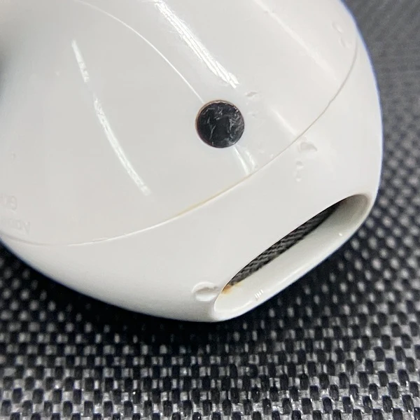 【中古】AirPods with Charging Case MV7N2J/A【日本橋】 - Image 8