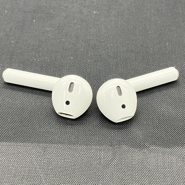 【中古】AirPods with Charging Case MV7N2J/A【秋葉原】 - Image 5