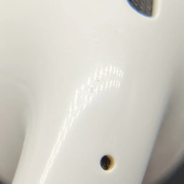 【中古】AirPods with Charging Case MV7N2J/A【秋葉原】 - Image 7