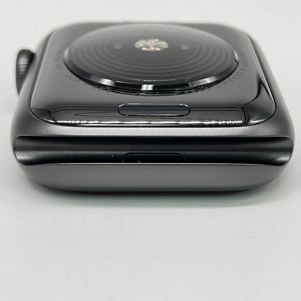 【中古】Apple Watch Nike SE (40mm GPS)アルミニウム ブラック【秋葉原】 - Image 6