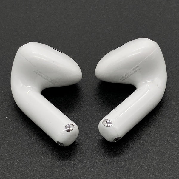 【中古】AirPods 4 MXP63J/A【秋葉原】 - Image 4