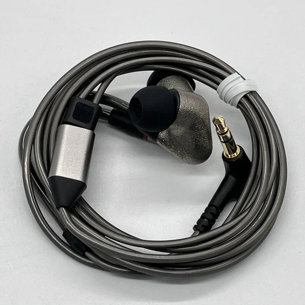 【中古】IE 600【日本橋】 - Image 5