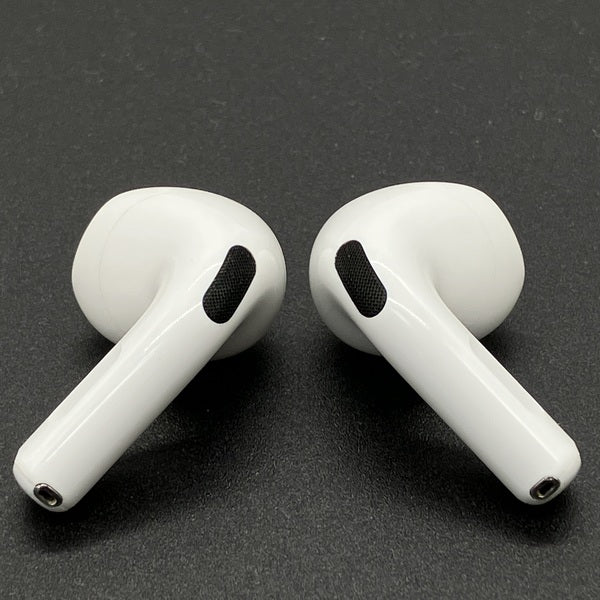 【中古】AirPods 4 MXP63J/A【秋葉原】 - Image 3