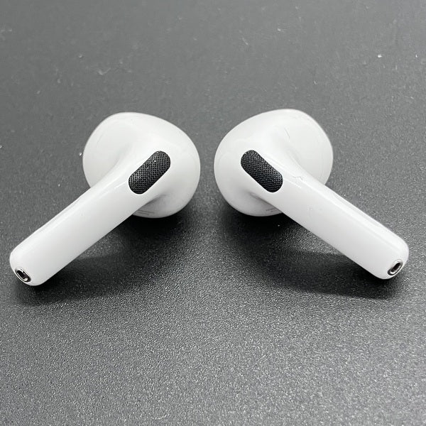【中古】AirPods 4 MXP63J/A【日本橋】 - Image 3
