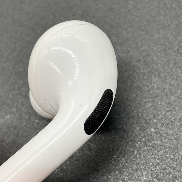 【中古】MagSafe充電ケース(USB-C)付きAirPods Pro(第2世代) MTJV3JA【名古屋】 - Image 6