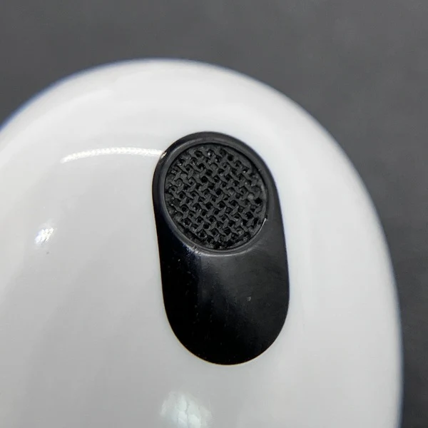 【中古】Airpods MPNY3J/A 3rd Generation Lightning充電ケース付【日本橋】 - Image 6