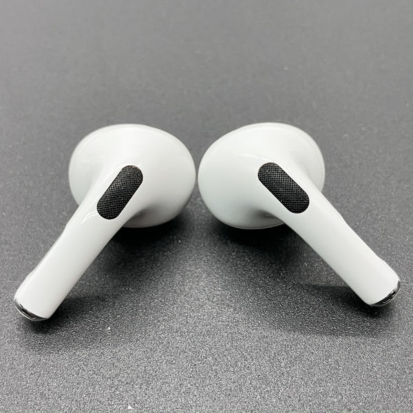 【中古】MagSafe充電ケース(USB-C)付きAirPods Pro(第2世代) MTJV3JA【名古屋】 - Image 3