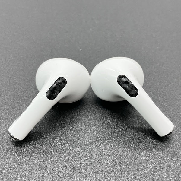 【中古】MagSafe充電ケース(USB-C)付きAirPods Pro(第2世代) MTJV3JA【名古屋】 - Image 3