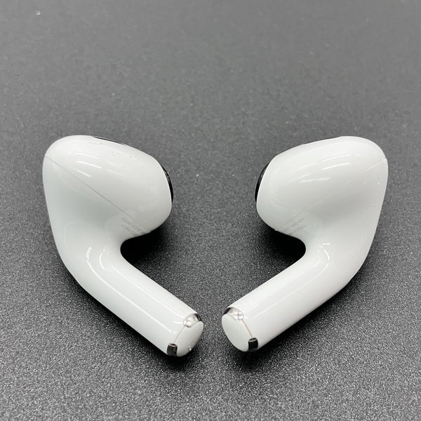【中古】MagSafe充電ケース(USB-C)付きAirPods Pro(第2世代) MTJV3JA【名古屋】 - Image 4