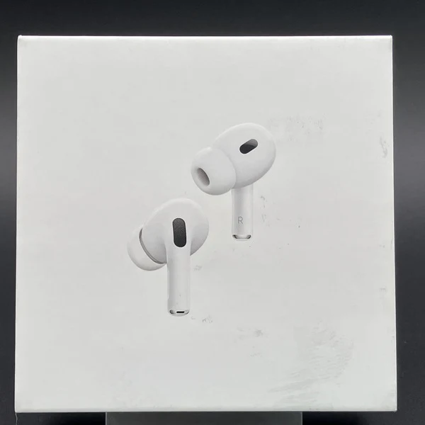 【中古】MagSafe充電ケース(USB-C)付きAirPods Pro(第2世代) MTJV3JA【日本橋】 - Image 6